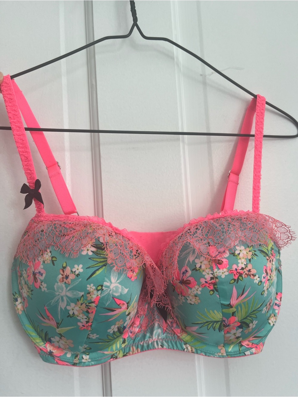 Victoria’s Secret VS Very Sexy Balconnet Bra Tropical Floral 34D Satin Lace